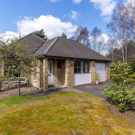 Holiday Home Falcon Lodge By Interhome Aviemore Exterior foto