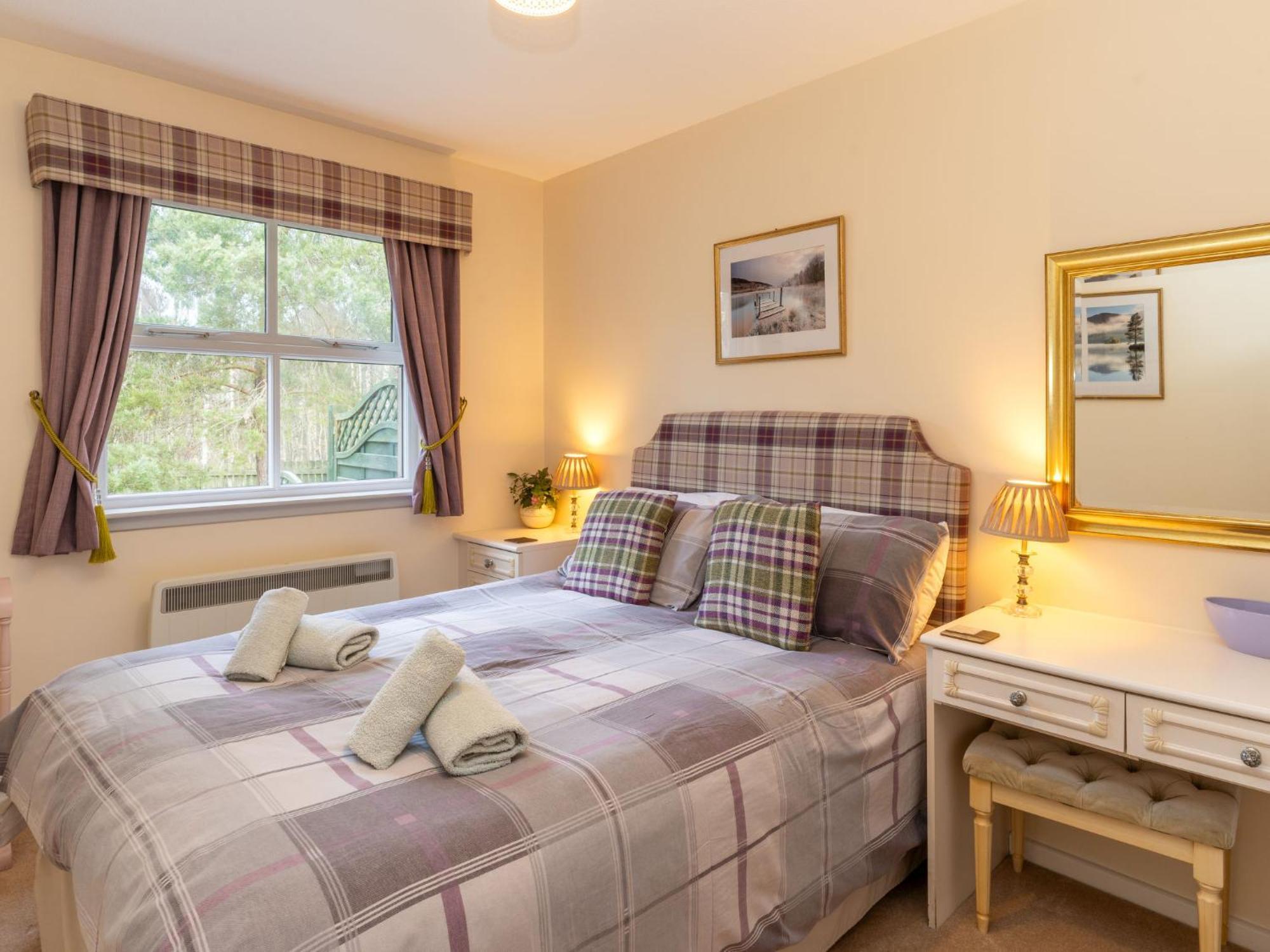 Holiday Home Falcon Lodge By Interhome Aviemore Exterior foto